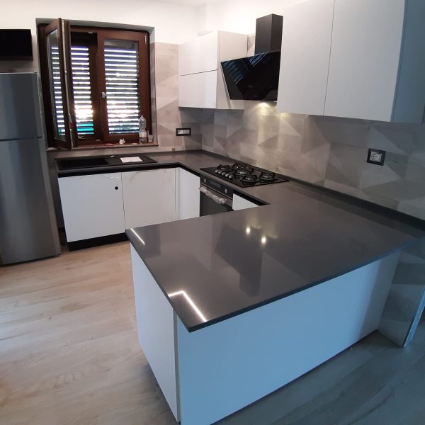 Foto da Arredamenti Rossi Giusepp(1)